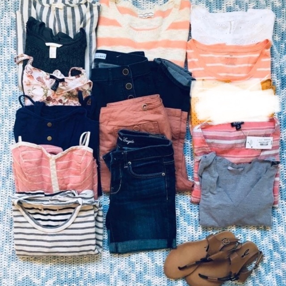 SOLD Bundle of womens clothes